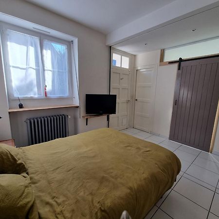 Gare - La Blancheraie Angers Bagian luar foto