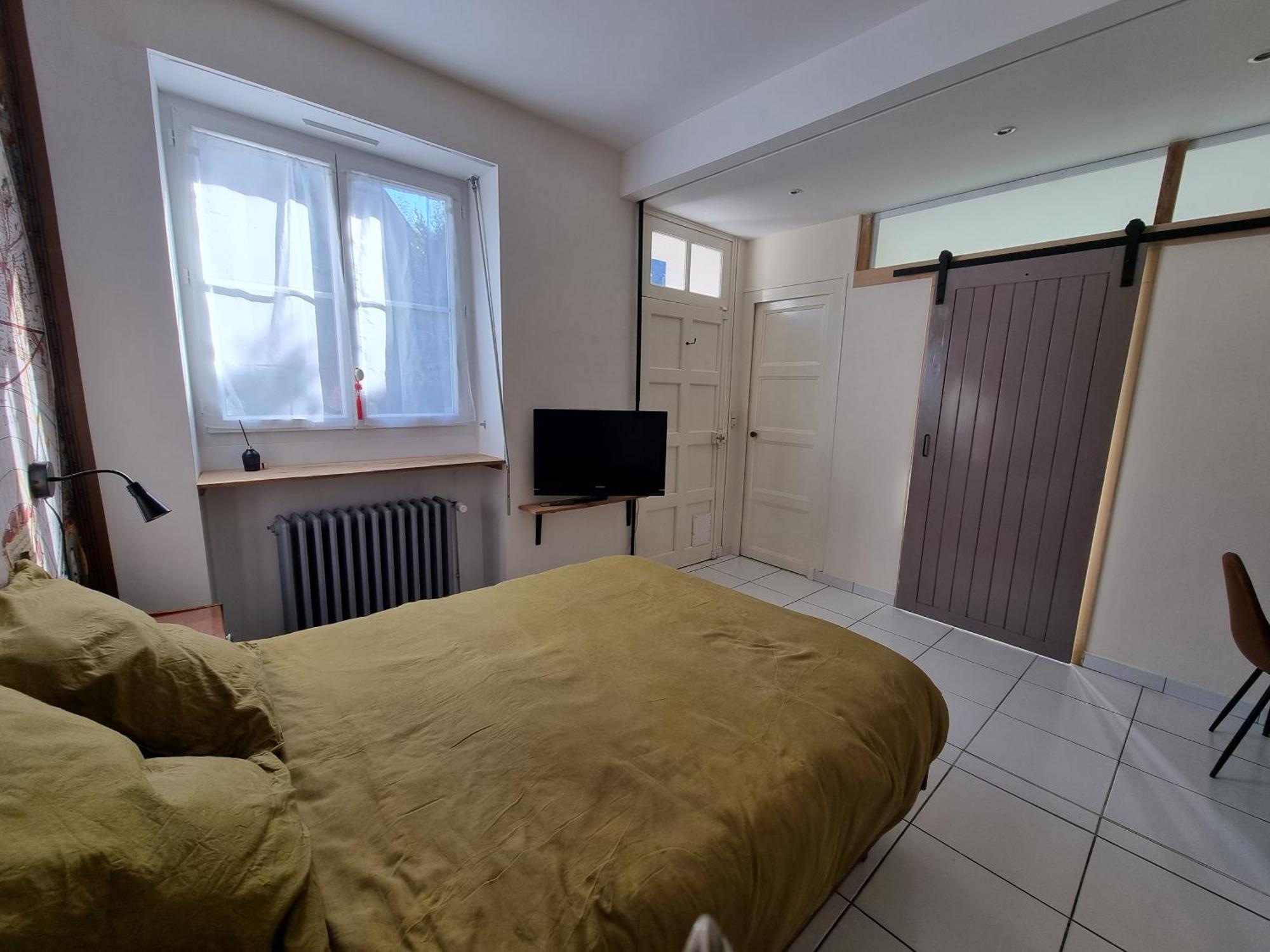 Gare - La Blancheraie Angers Bagian luar foto